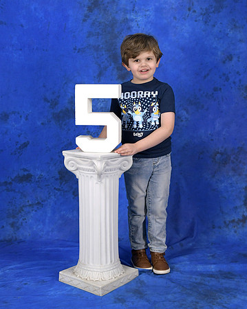 9863