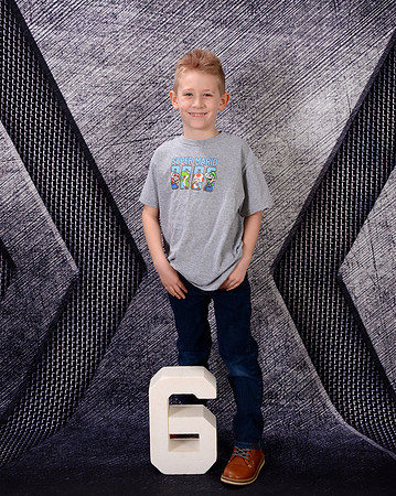 16832