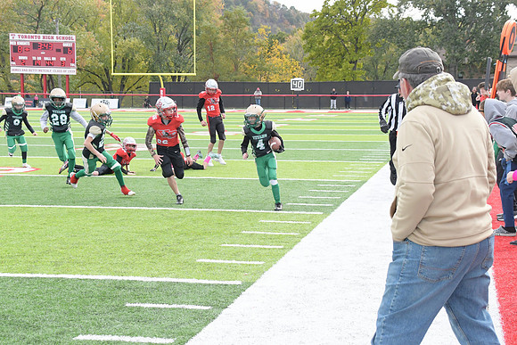 8229