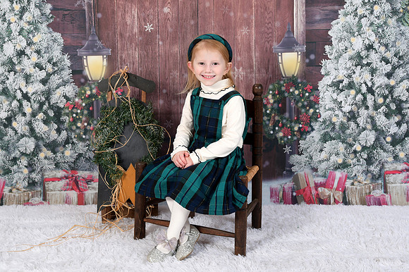 11593
