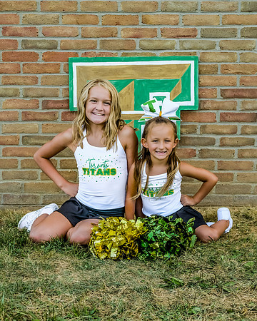 Adelina & Avalee Smith