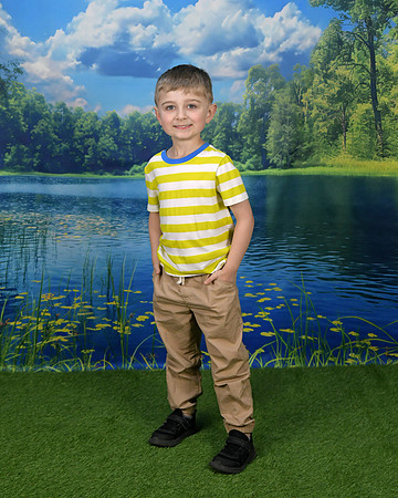 385