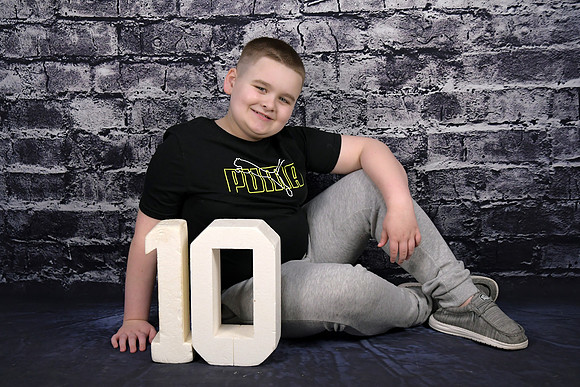 413