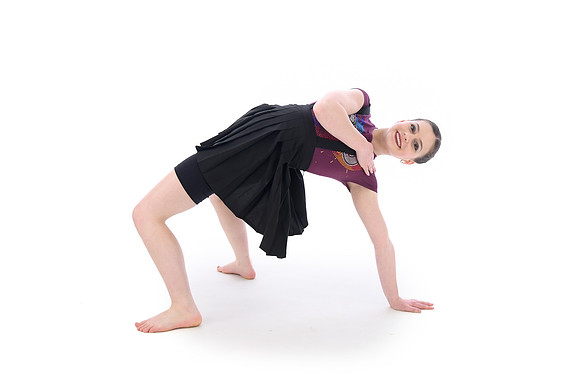 2563